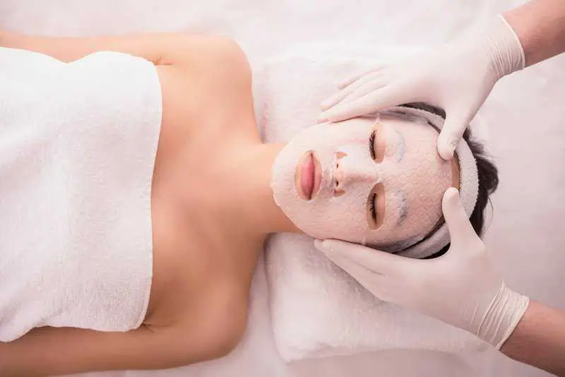 Facial Treatment - Luz Medi Spa